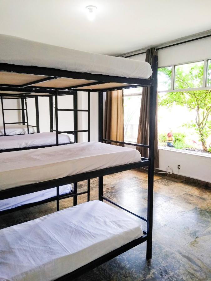 Arpoador Gallery Hostel Ріо-де-Жанейро Екстер'єр фото